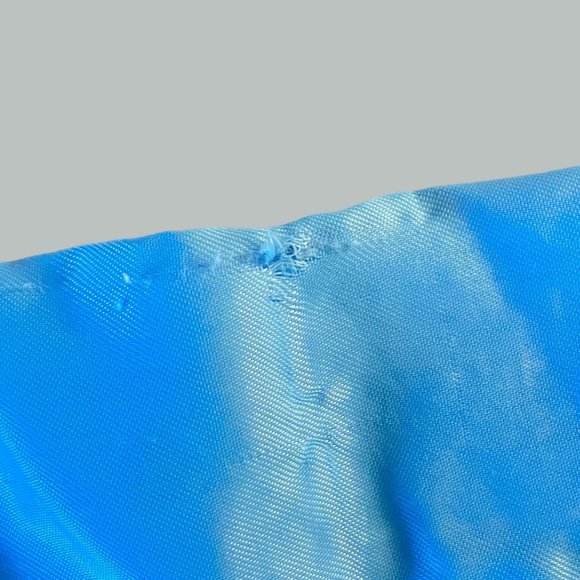 Vintage Stevens-Utica Light Blue Blanket USA Made Satin Feel Trim 83 X 67.5 IN - Picture 6 of 7